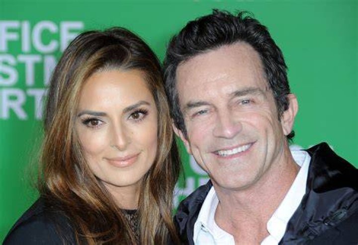Uncover The Unseen: Jeff Probst's Spouse Revealed