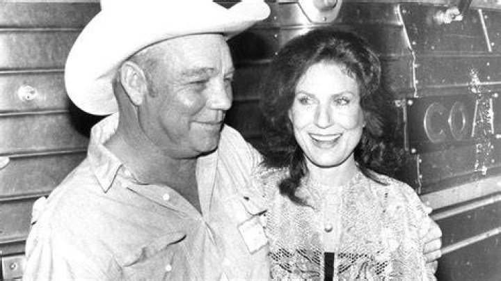 Unveiling Loretta Lynn's Husband: Secrets And Surprises Revealed