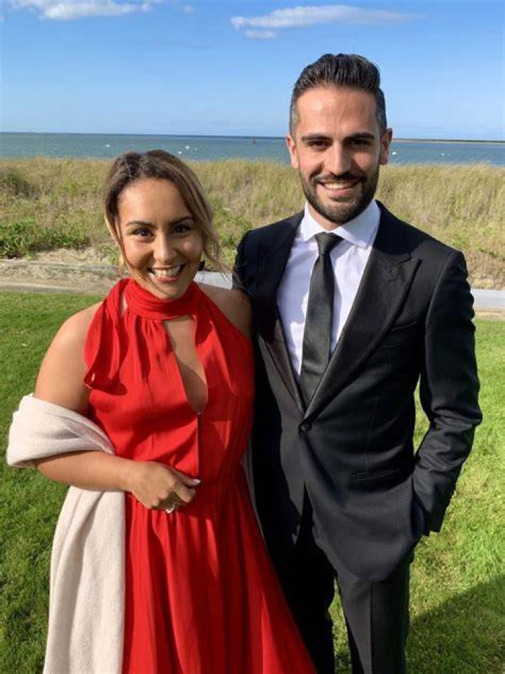 Unveiling The Identity Of Ali Vitali's Mystery Husband: A Deep Dive