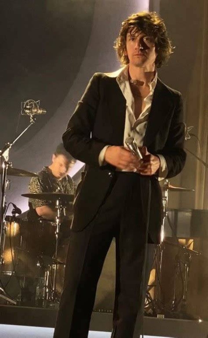 Unveiling The Truth Behind Alex Turner's Height And Weight
