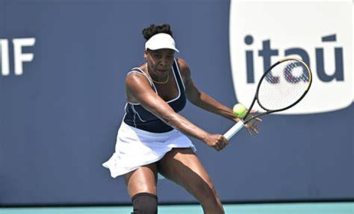 Venus Williams Reveals How Long She Thinks She Can Keep Playing Tennis