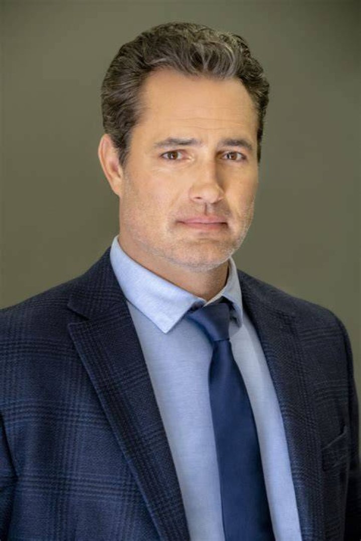 Victor Webster as Kyle on MatchMaker Mysteries A Killer Engagement