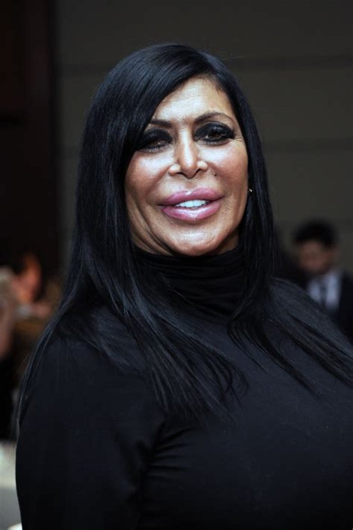 VIDEOS Big Ang super trailer and preview clips! *