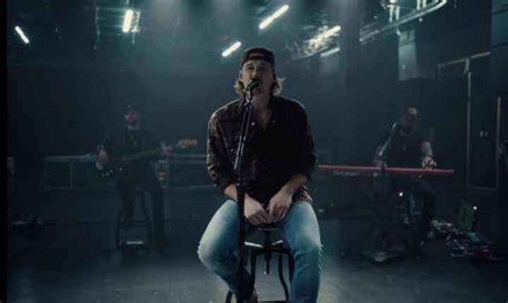 Wallen &lsquo;One Thing&rsquo; Spends 15th Week at No. 1 on Billboard 200