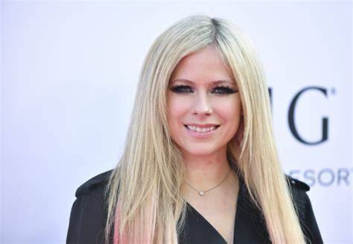 What Avril Lavigne Thinks of Olivia Rodrigo, Who Names the ‘Sk8er Boi