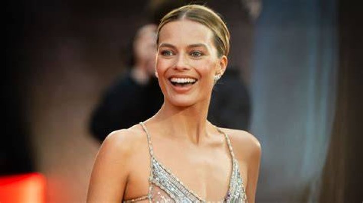 Who are Margot Robbie's Siblings Cameron Robbie, Anya Robbie, Lachlan