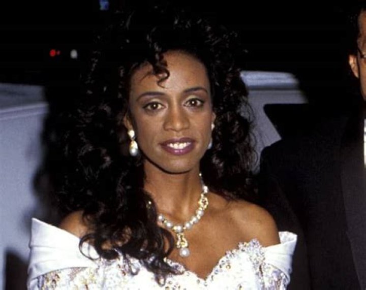 Who is Brenda Harveyrichie? All About Lionel Richie's ExWife &mdash; citiMuzik