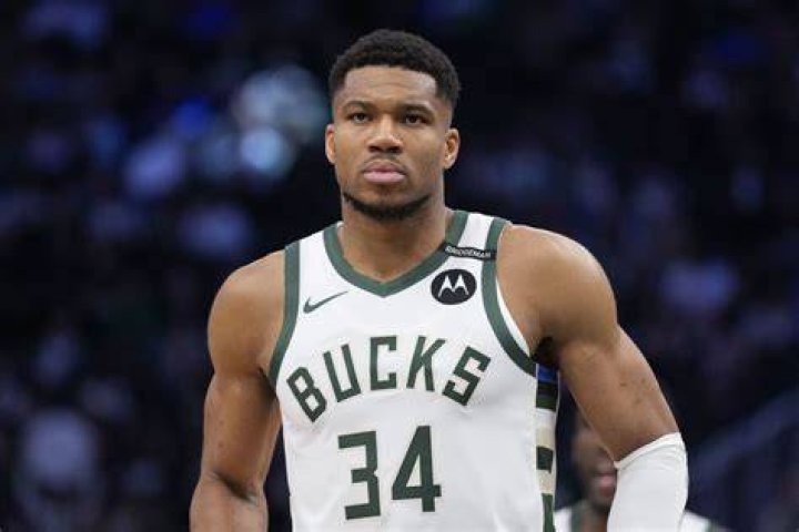 Who Is Giannis Antetokounmpo's Fianc&eacute;e? All About Mariah Riddlesprigger