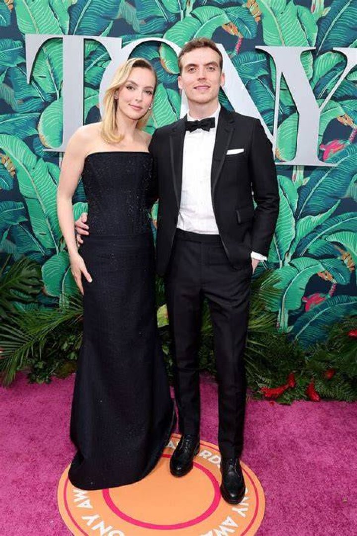 Who Is Jodie Comer Boyfriend in 2022? All about Her Love Affairs