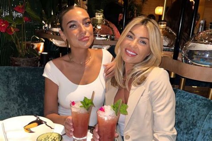 Why Daughter Honor's Taller Height Made Jessica Alba Cry