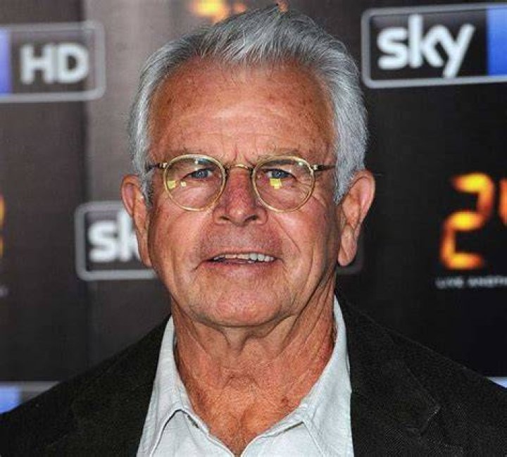 William Devane Biografia e Fotos Famosos Cultura Mix