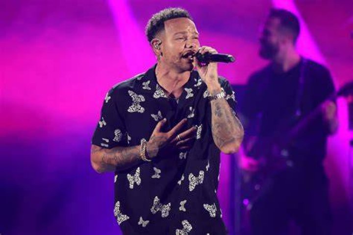 Witness The Musical Magic Of Kane Brown In Philadelphia