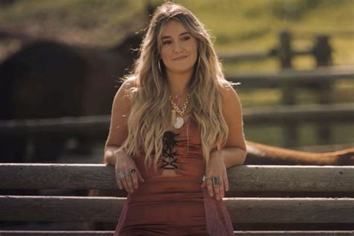 Yellowstone How Lainey Wilson’s ‘Smell Like Smoke’ Can Make Emmy