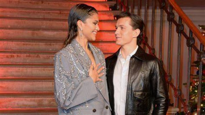 Zendaya & Tom Holland Talk Height Difference & ‘SpiderMan’ Hollywood
